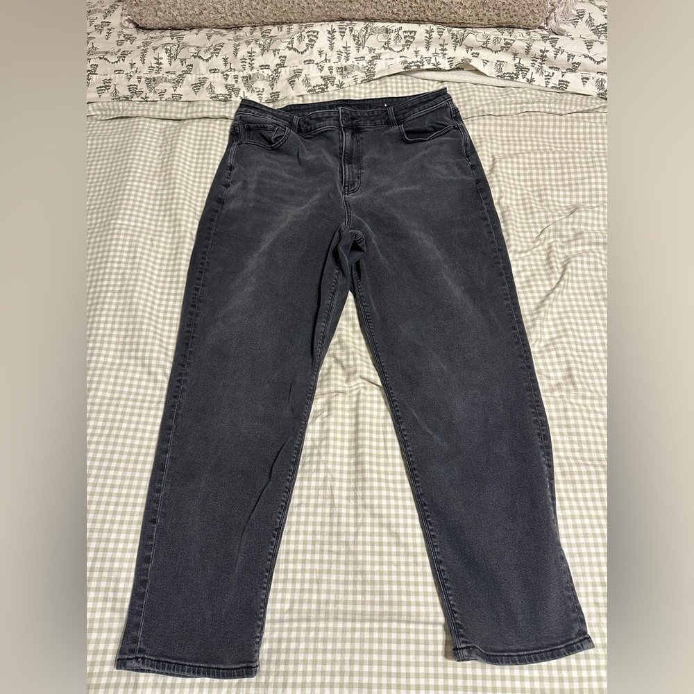 American Eagle Outfitters Charcoal Mom Jeans